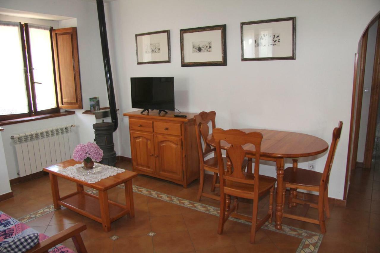 Apartamentos Rurales La Casa Vieja De Alceda Exterior photo